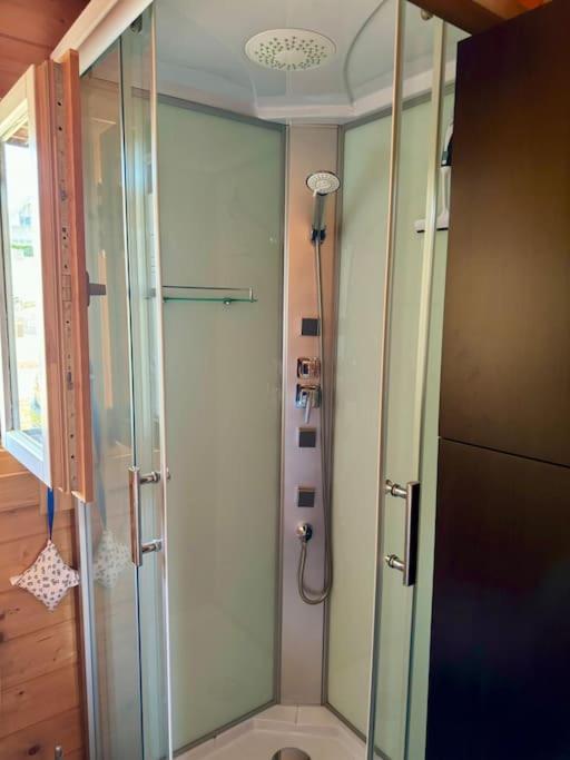 Cozy I Blockhuette Im Nationalpark I Ferienwohnung نويغايشيناو المظهر الخارجي الصورة