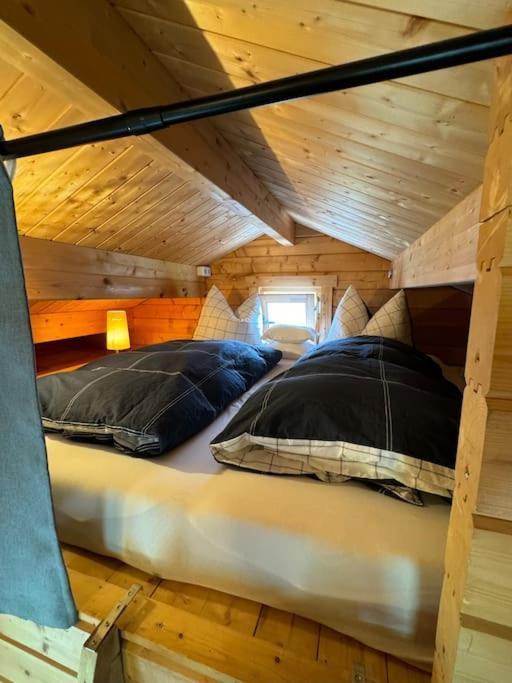 Cozy I Blockhuette Im Nationalpark I Ferienwohnung نويغايشيناو المظهر الخارجي الصورة