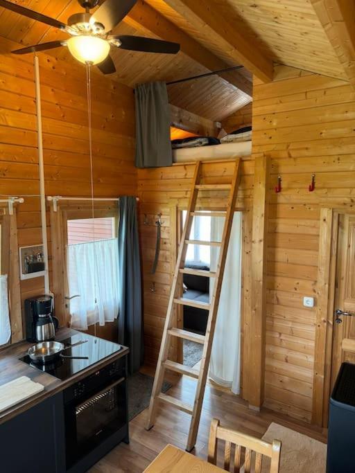 Cozy I Blockhuette Im Nationalpark I Ferienwohnung نويغايشيناو المظهر الخارجي الصورة